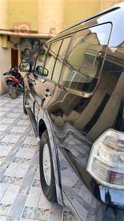 ميتسوبيشي باجيرو سبورت